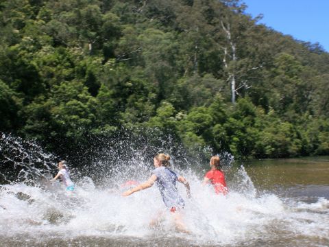 Water Play8 8 480 360 80 c